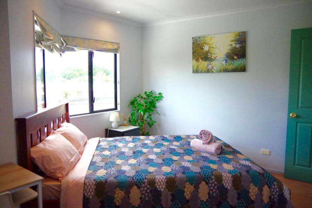 Hamilton East Homestay Eksteriør bilde