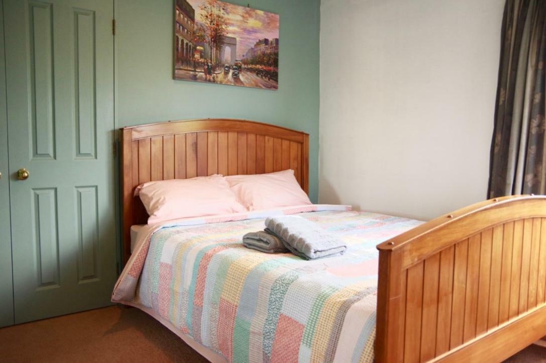 Hamilton East Homestay Eksteriør bilde