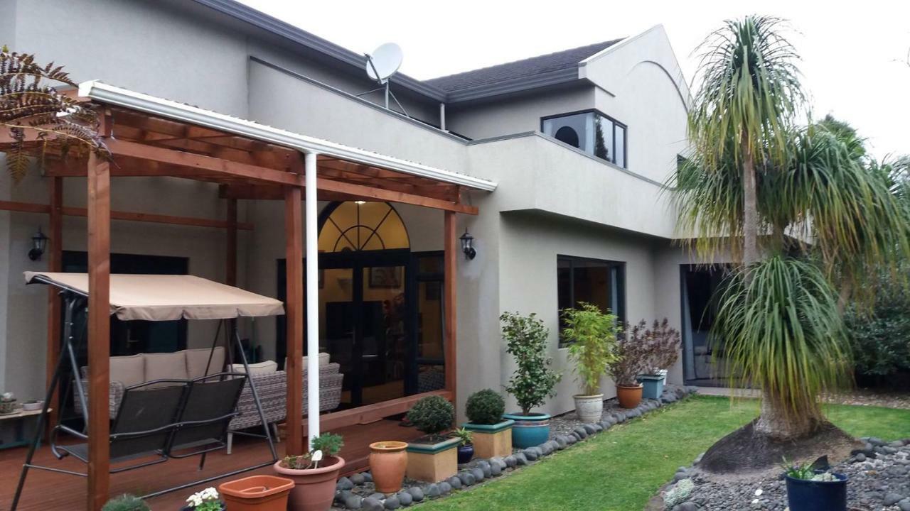 Hamilton East Homestay Eksteriør bilde